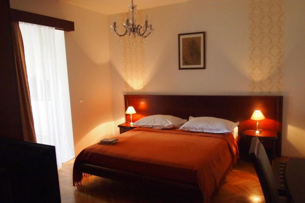 Agava Apartments Begic Makarska Rum bild
