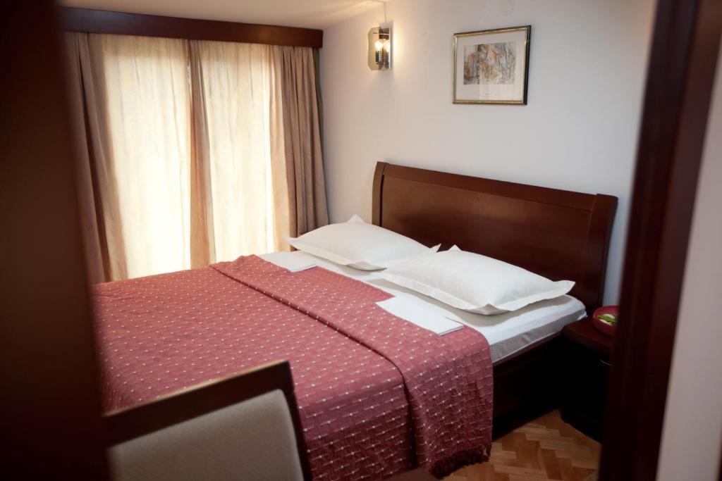 Agava Apartments Begic Makarska Exteriör bild